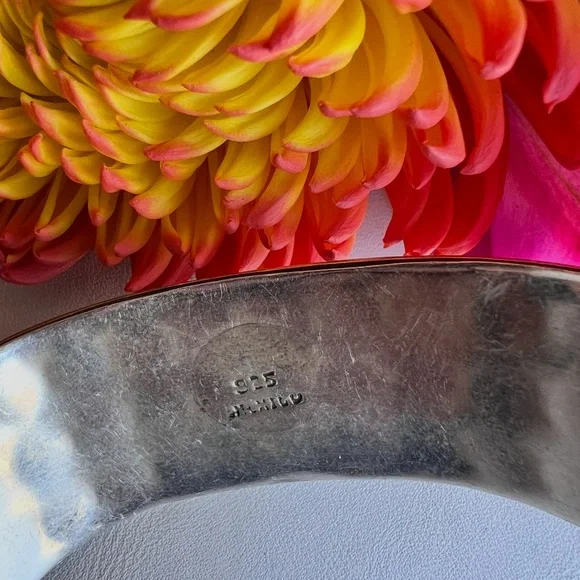Vintage Sterling Silver cuff - Picture 4 of 6
